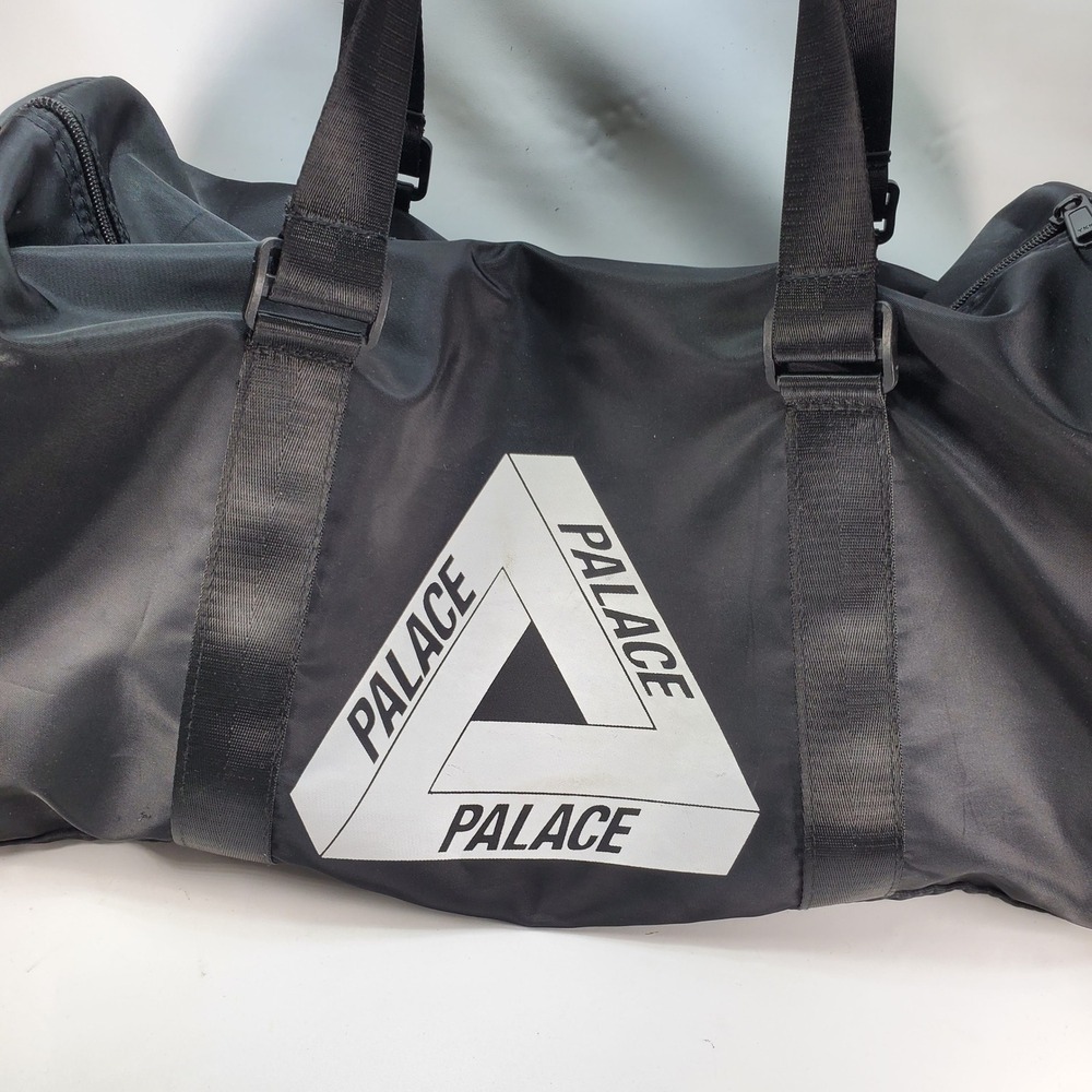 Palace Duffle Bag Black Tri-Ferg Logo Streetwear Travel Gym Weekender Bag